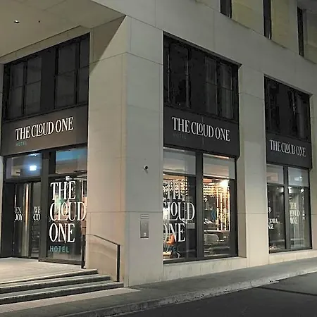The Cloud One Nuernberg, By The One Group Otel